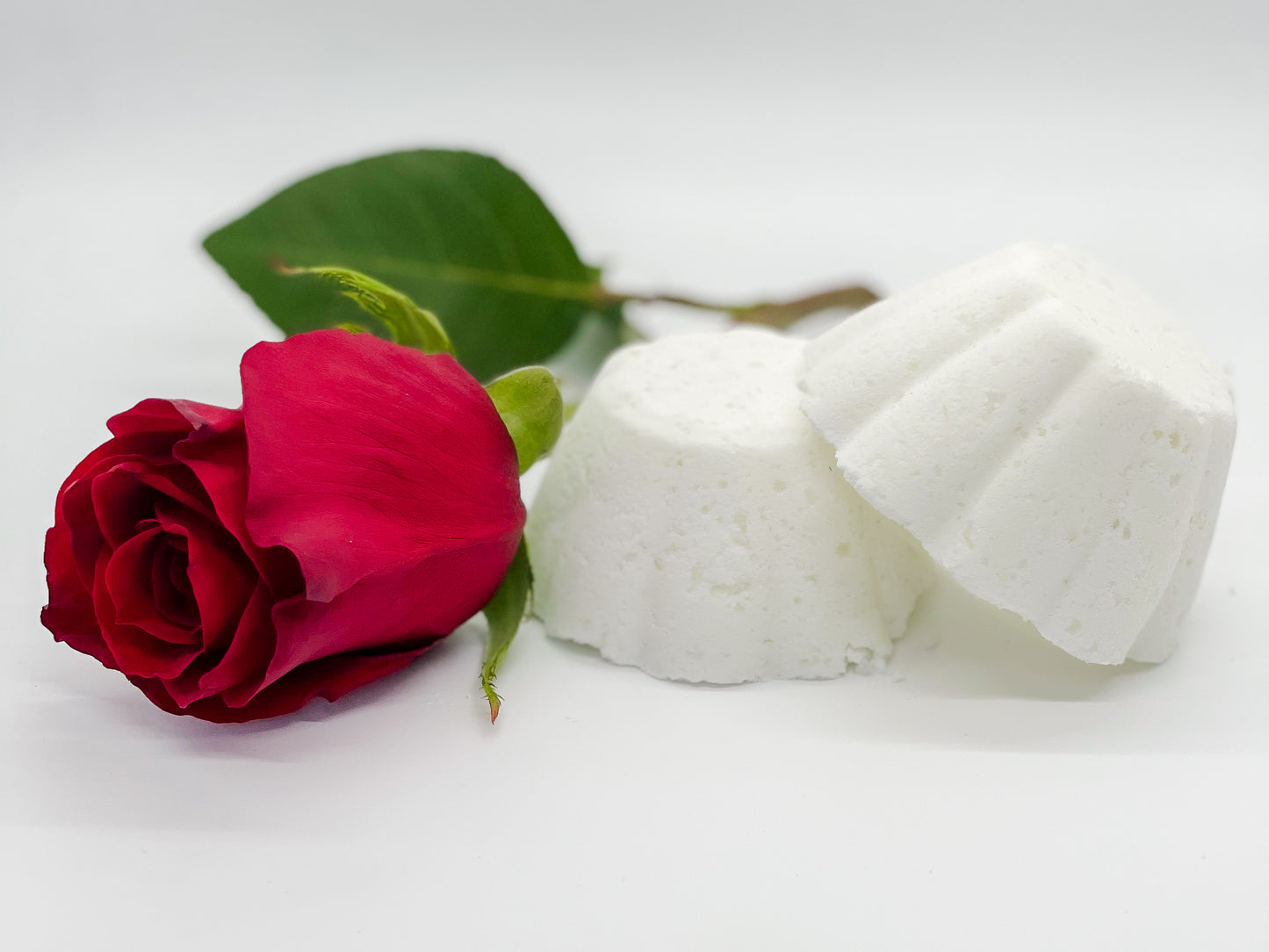 The Snooze with TT CBD Bath Bomb